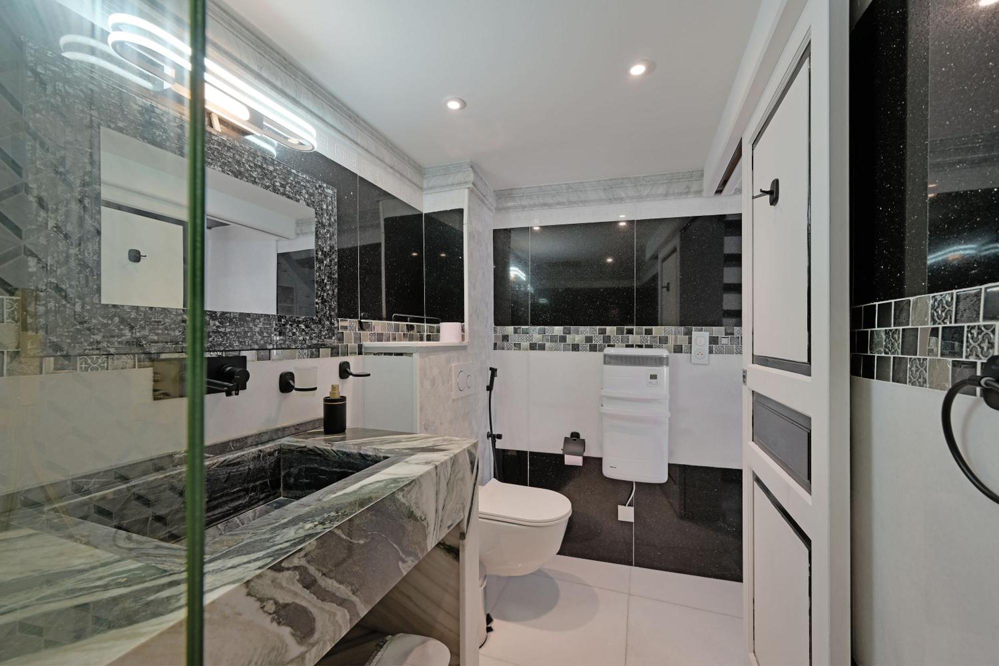 Appartement Le 185 - Charme Et Tranquillite Au Coeur D'avignon *