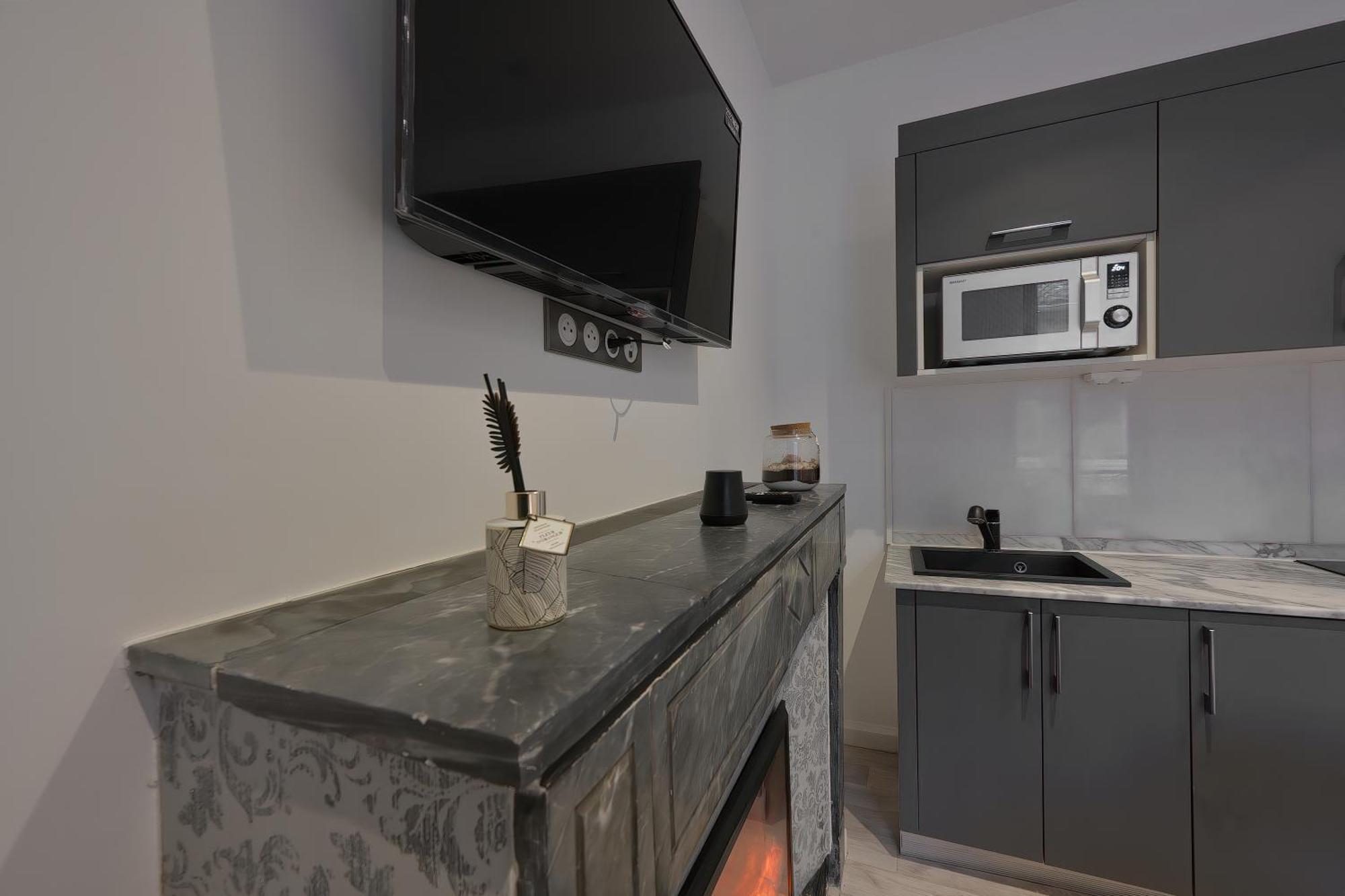 Le 185 - Charme Et Tranquillite Au Coeur D'avignon Appartement *